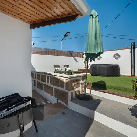 La Casa Teide Sur Сasa de vacaciones Charco del Pino